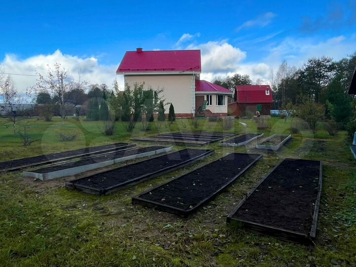 Дом 200 м² на участке 40 сот.