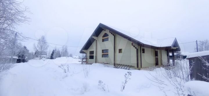 Дом 230 м² на участке 10 сот.