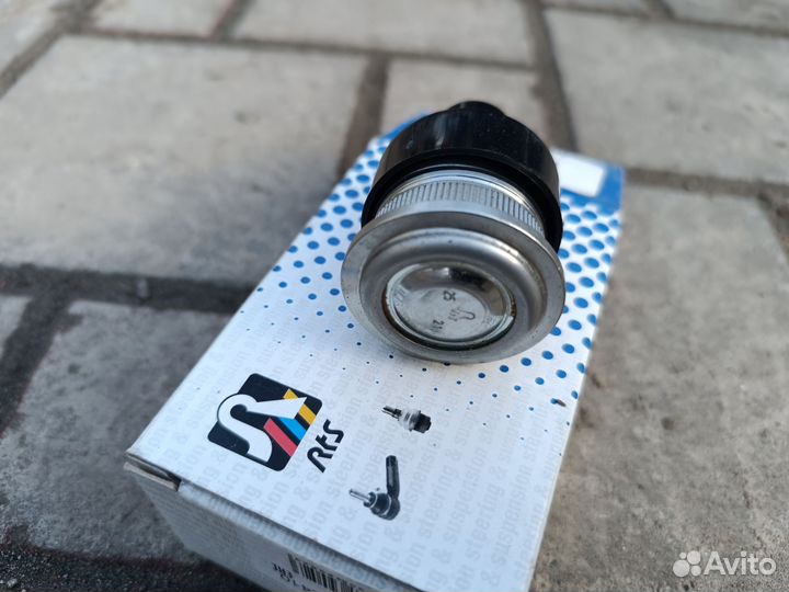 Шаровая опора