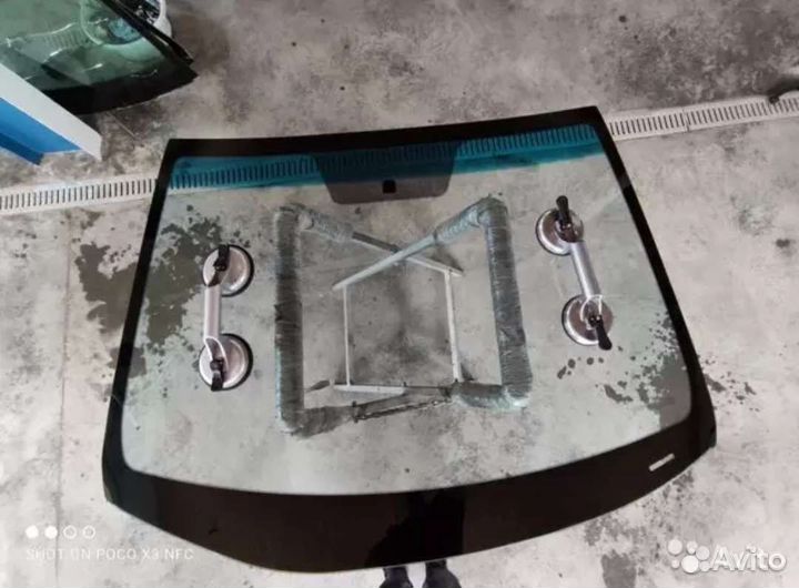 Лобовое стекло люкс Chevrolet Niva