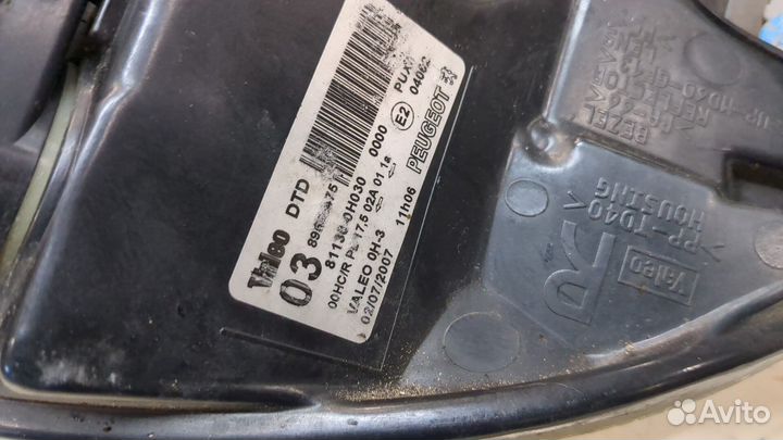 Фара (передняя) Peugeot 107, 2007