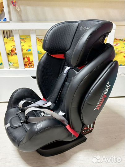 Автомобильное детское кресло от 9 до 36 кг