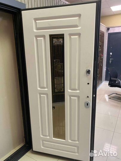 Дверь входная
