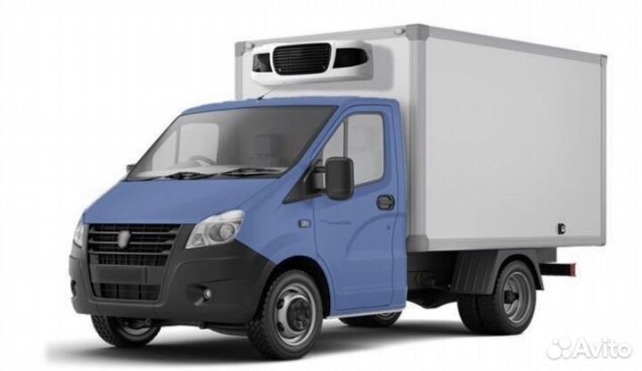 Водитель на своем грузовом авто(реф)