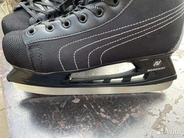 Коньки хоккейные мужские