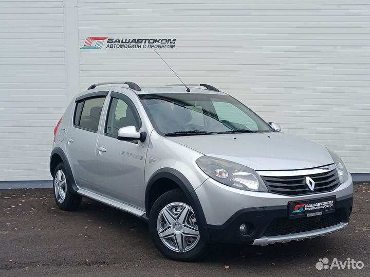 Renault Sandero Stepway 1.6 МТ, 2013, 107 800 км