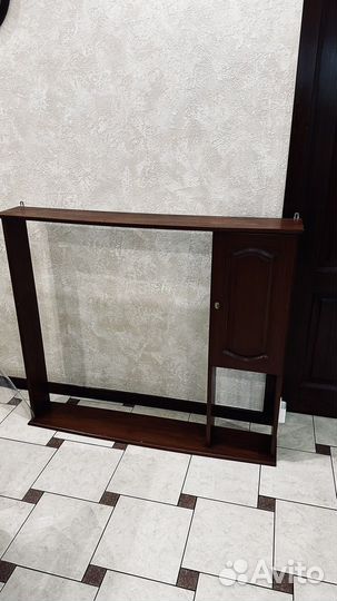 Полочка для телевизора