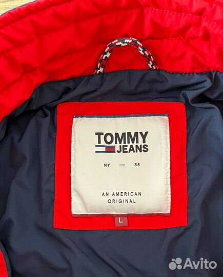 Tommy hilfiger ветровка L оригинал