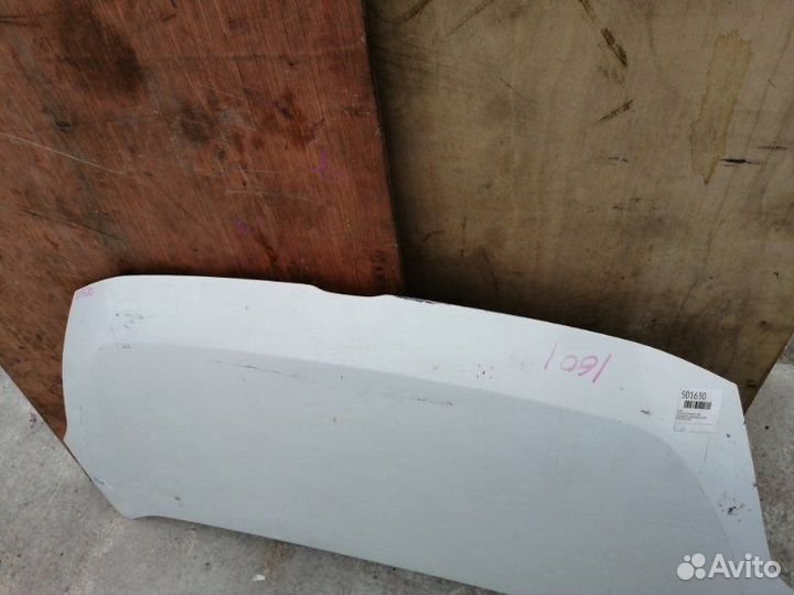 Капот Toyota Isis ANM10