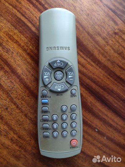 Телевизор Samsung CS-14F10R