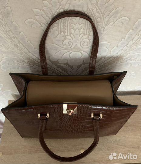 Сумка кожаная