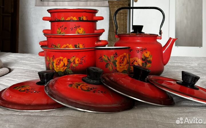 Набор эмалированной посуды СССР кострюли чайник