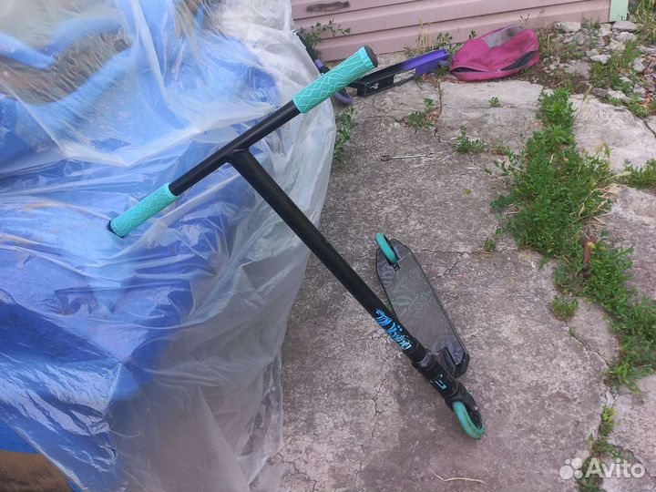 Трюковой самокат duker 101