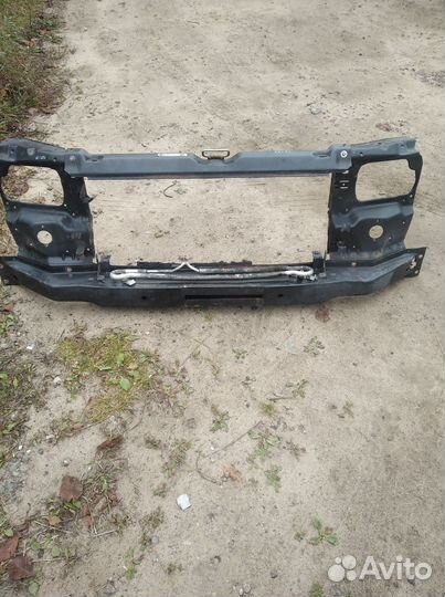 Передняя панель телевизор