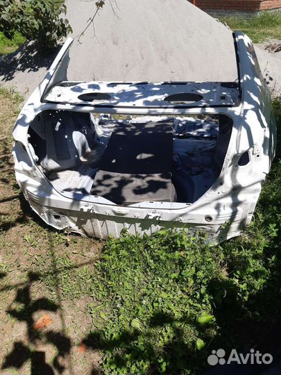 Задняя часть кузова Тойота Королла 180