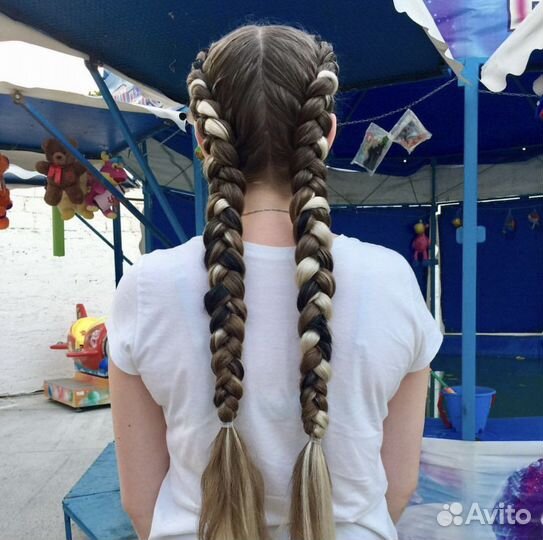 Мастер по плетению кос