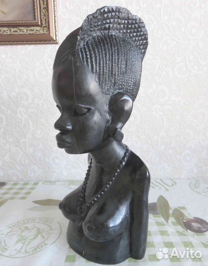 Статуэтка черное дерево