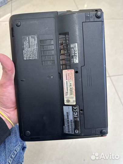 Нетбук toshiba