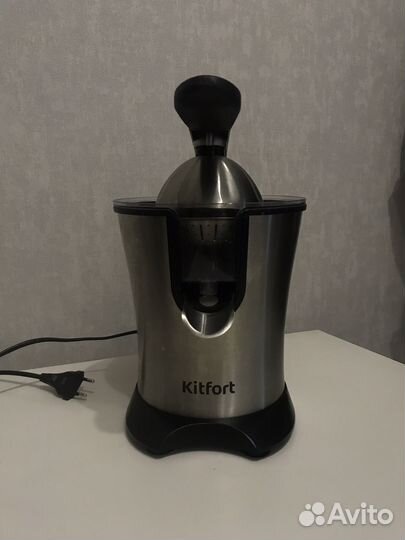 Соковыжималка Kitfort KT-1108