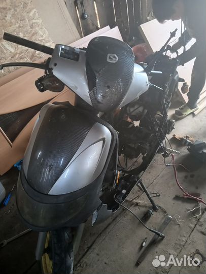 Скутер стелс скиф