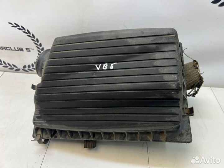 Корпус воздушного фильтра Opel Vectra B X16XEL 1.6