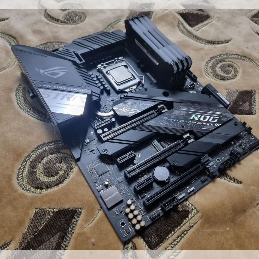 動作品】Core i9 9900k・ASUS Z390-F【CPU・マザボ】 動作品】Core i9