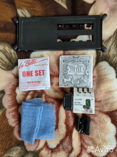 Классическая гитара yamaha c40