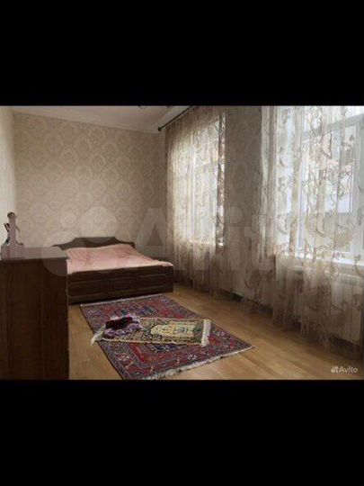 Дом 350 м² на участке 4 сот.