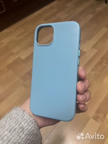 Чехол на iPhone 13