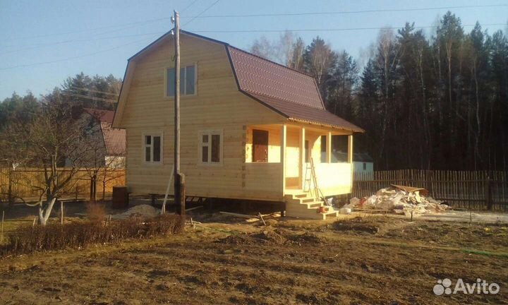 Бригада строителей