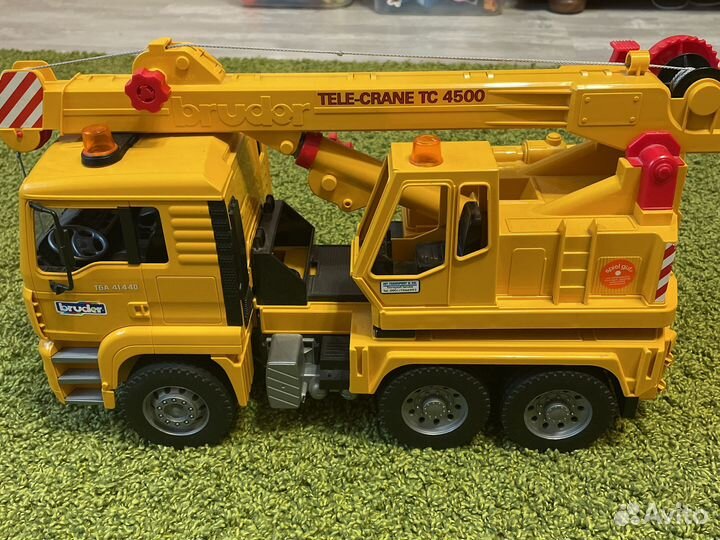 Кран Bruder