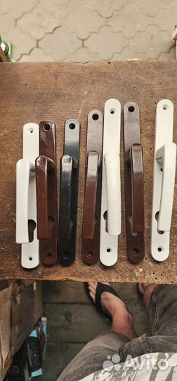 Комплектующия для москитных сеток