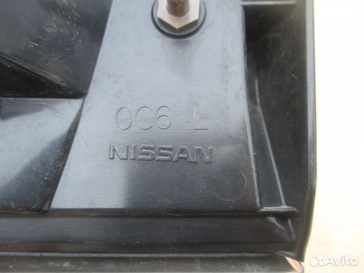 Фонарь задний левый Nissan Patrol Y62