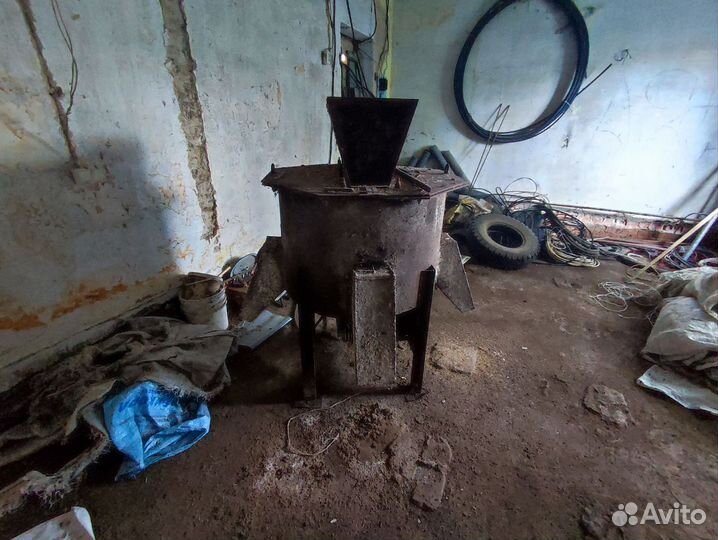 Зернодробилка