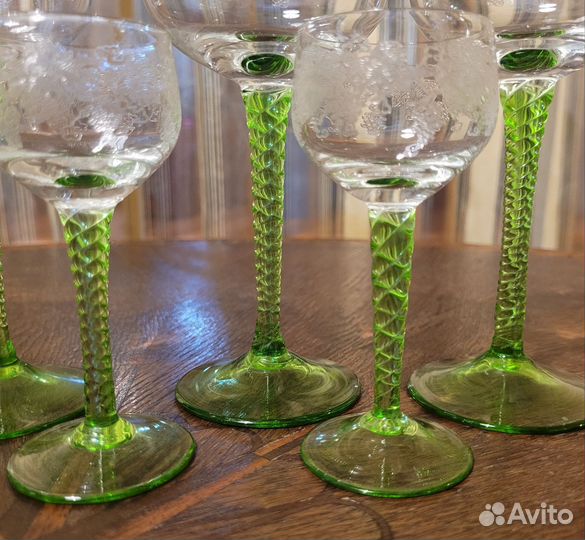 Бокалы и рюмки 