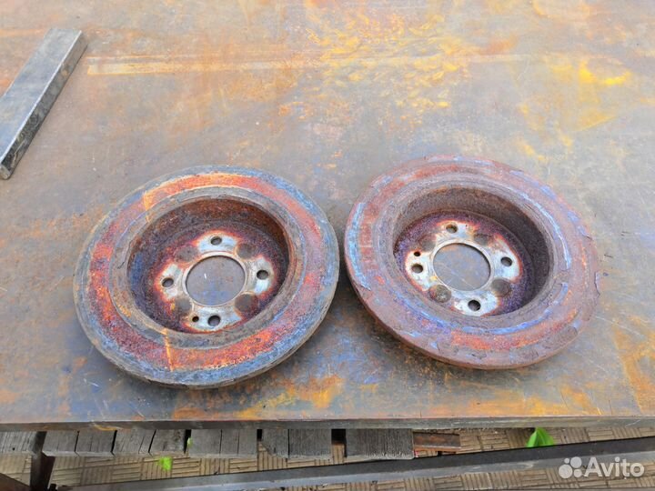 Продам тормозные диски для хундай солярис