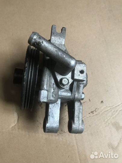 Насос гур киа спортейдж 2 хундай таксон