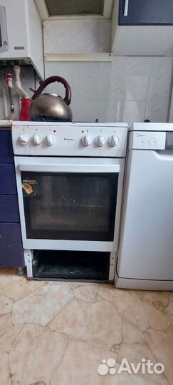 Комбинированная плита Hansa с электродуховкой