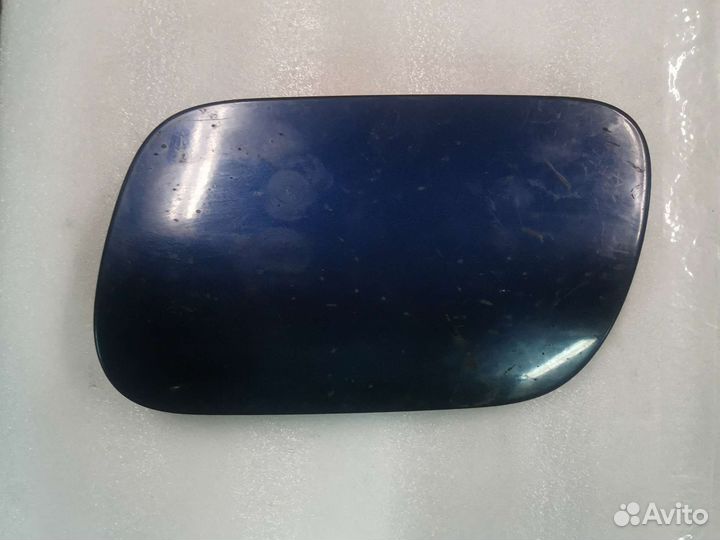 Лючок бензобака Volkswagen Touareg