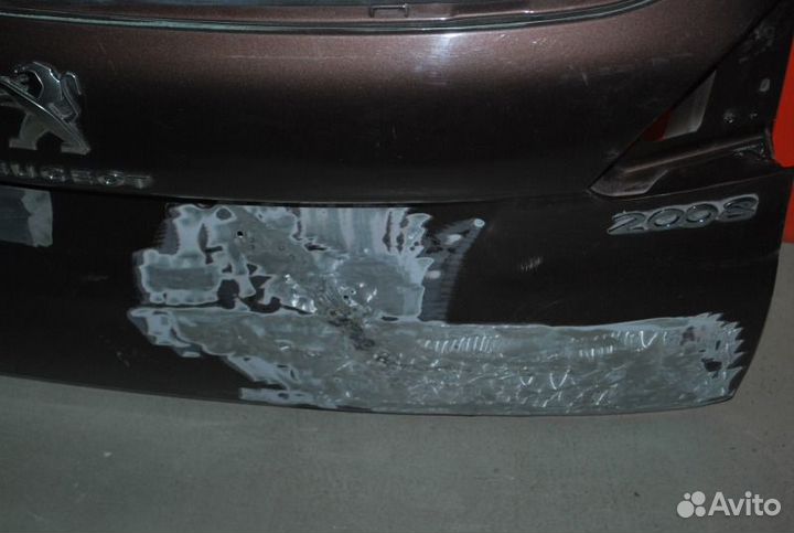 Дверь багажника Peugeot 2008