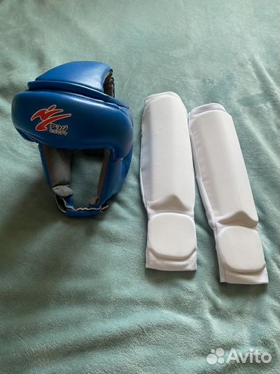 Защита голени и шлем