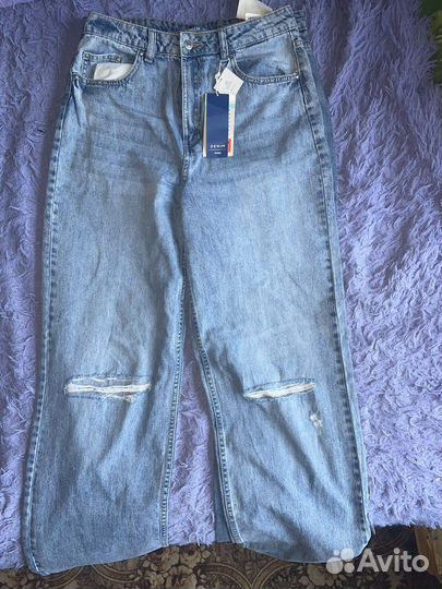 Джинсы новые