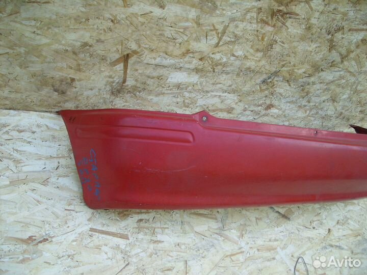 Бампер задний Toyota Starlet P90 Красныйтрещина