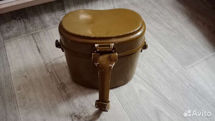 Котелок и кружка