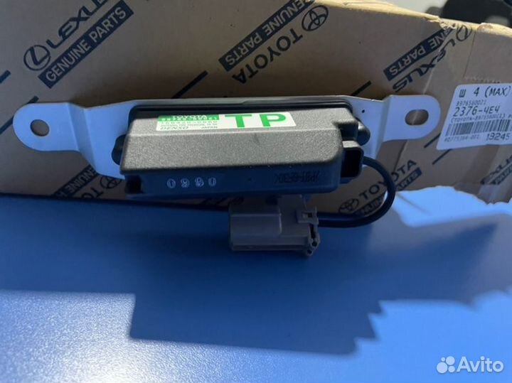 Компьютер давления шин Toyota Land Cruiser 200