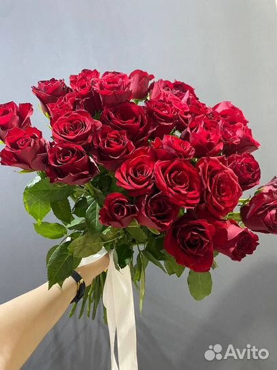 Букет из роз 15.25,45,51,75,101