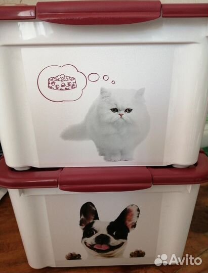 Контейнер для корма животных