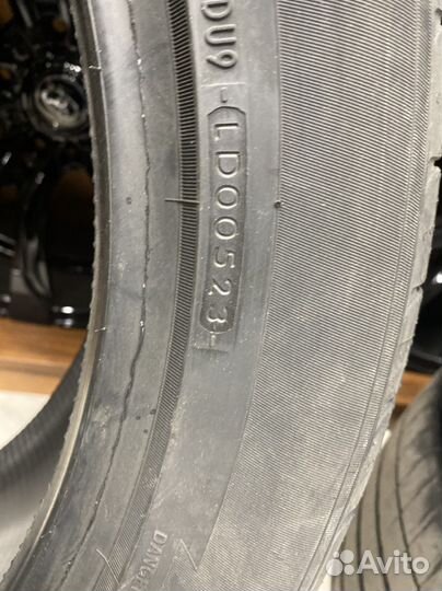 Yokohama Advan Sport V107C 285/45 R22 114Y