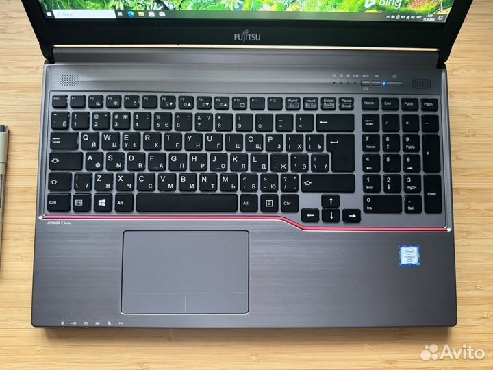 Большой японский Fujitsu 15.6 i5 12Gb IPS