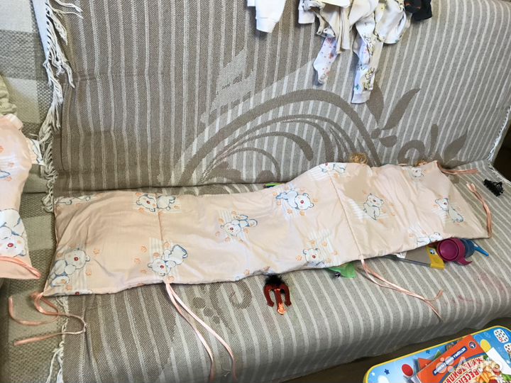 Бортики в кроватку